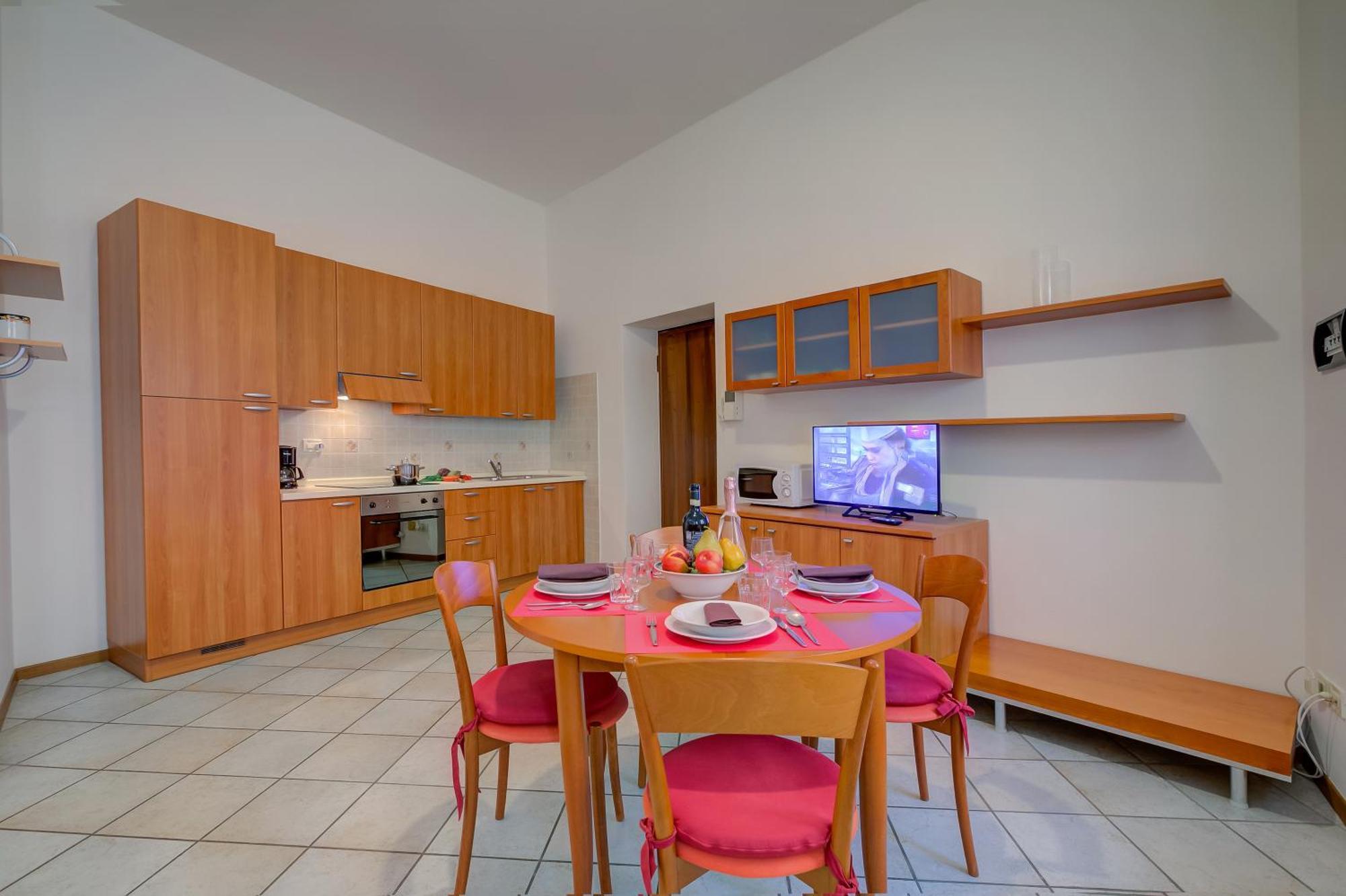 Casa Alpino Aparthotel ริวาเดลการ์ดา ภายนอก รูปภาพ