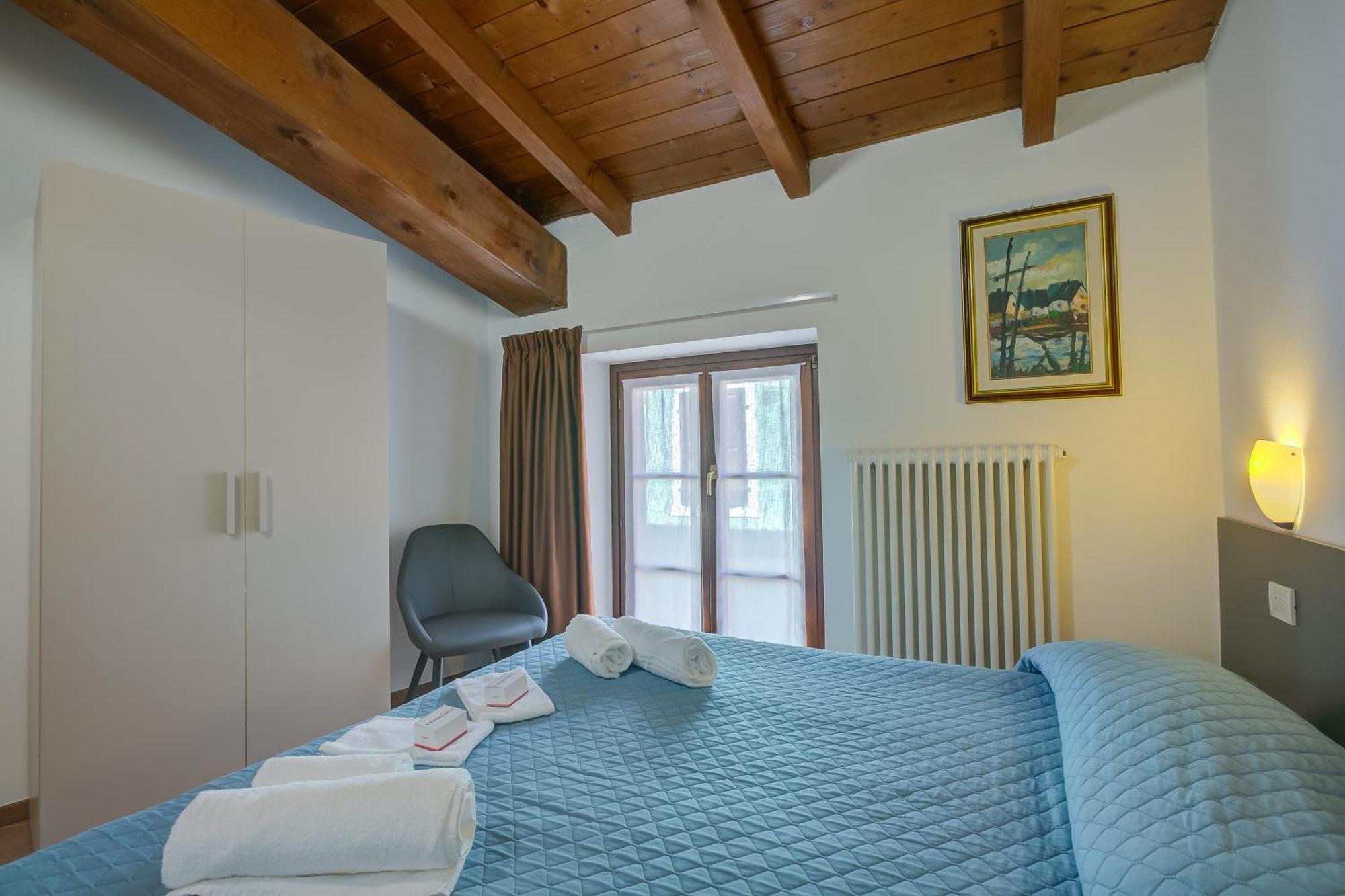 Casa Alpino Aparthotel ริวาเดลการ์ดา ภายนอก รูปภาพ